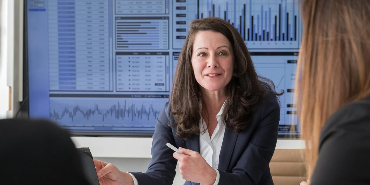 Successful implementation of AI monitoring requires clear guidance and a well-structured plan.