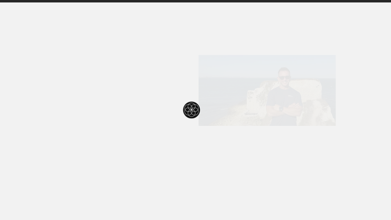Screenshot of Dean Grey's website, focusing on AI uncertainty and trust risk.