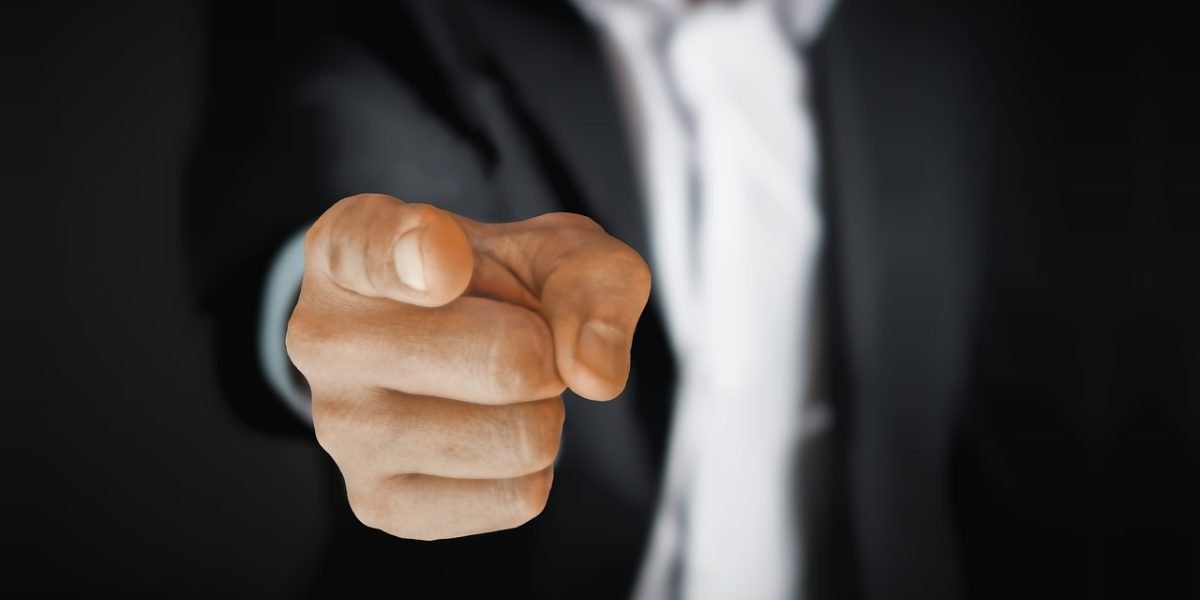 Business leaders cautiously evaluating AI-generated insights for critical decisions.