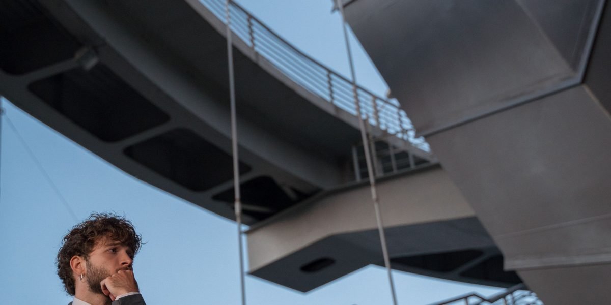 A clear roadmap to becoming an AWS Solutions Architect can provide career clarity.